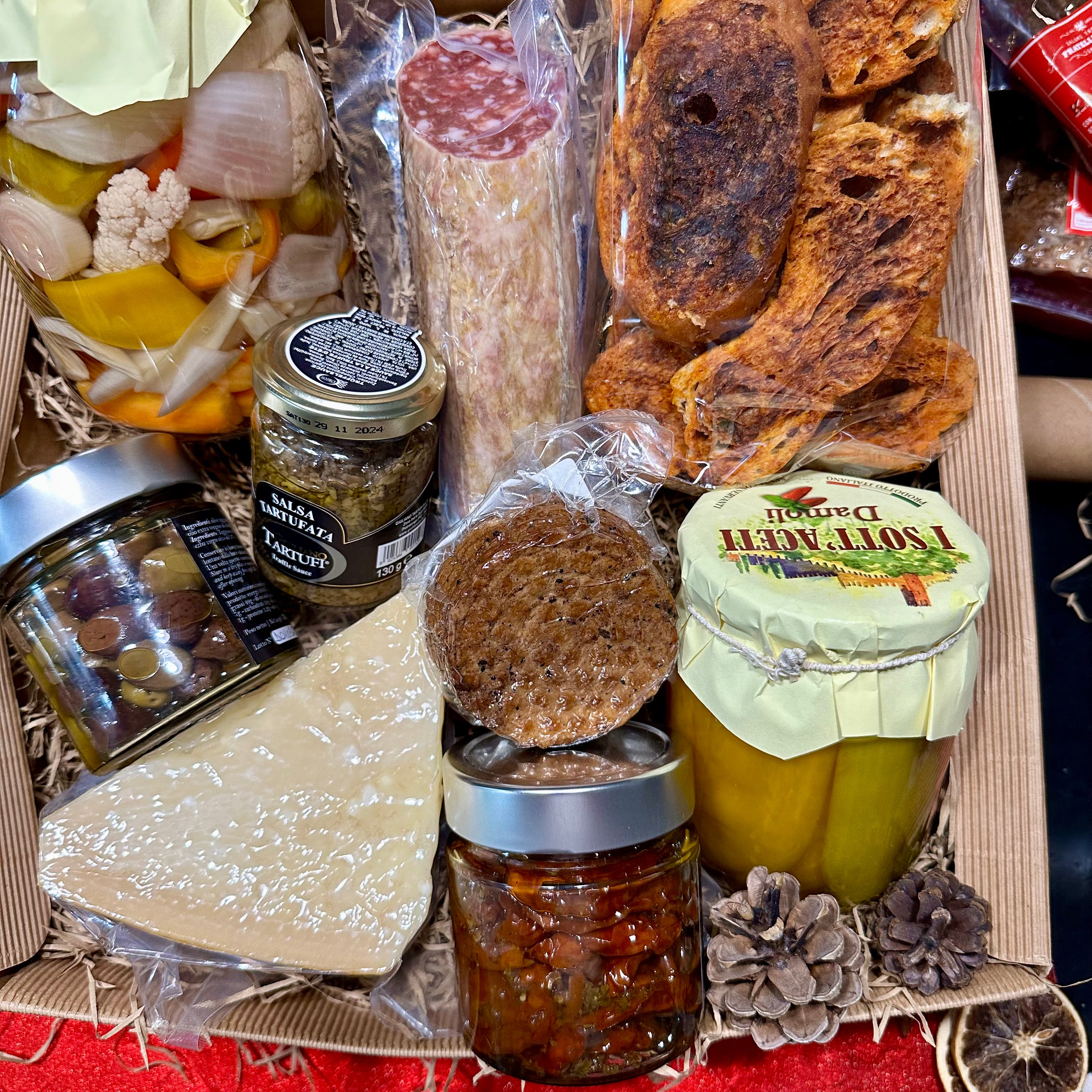 'Aperitivo Italiano' Italian Gift Basket - PepeGusto