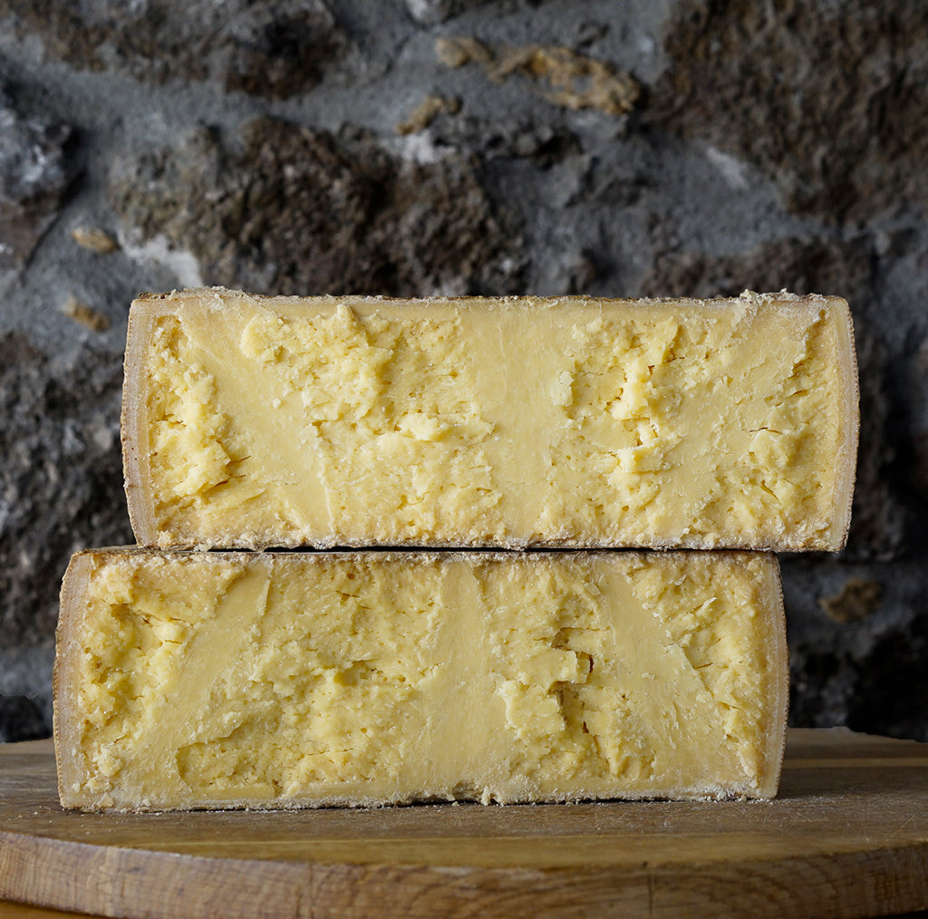 Monte Veronese d'Allevo PDO - artisan cheese aged 25-36 month
